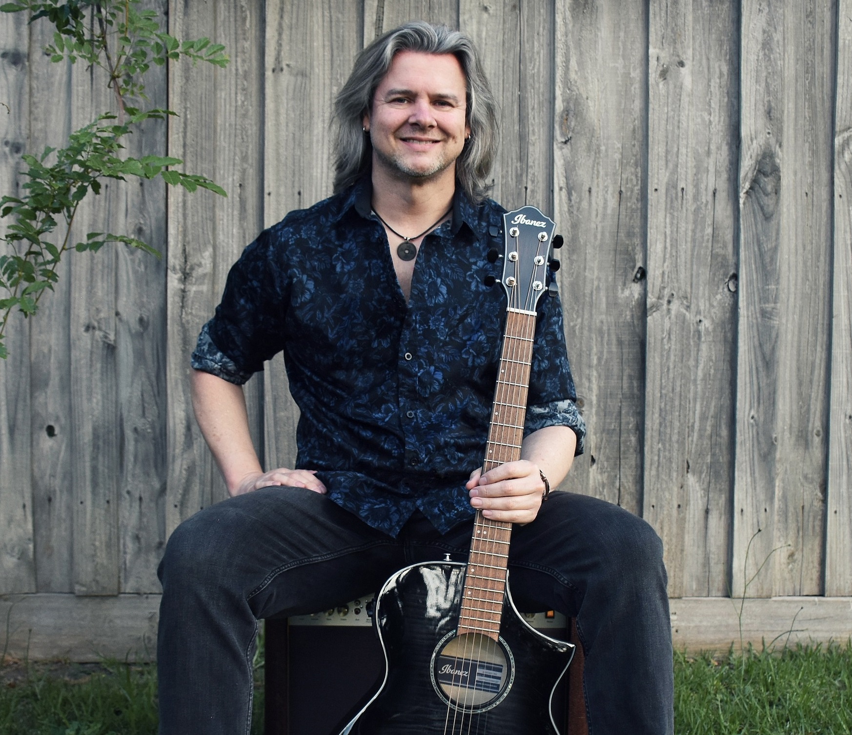Acoustic Guitar with Peter Morrison